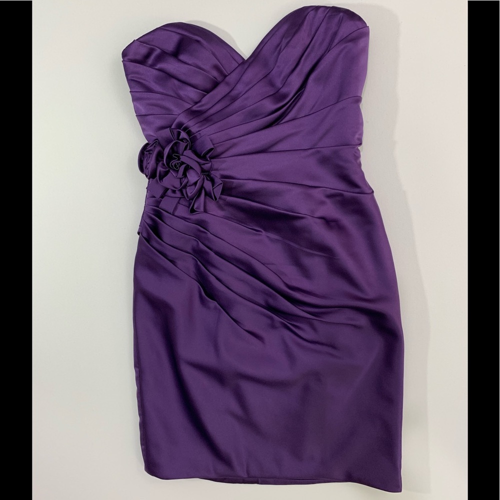 Allure Bridals 8 purple strapless formal dress